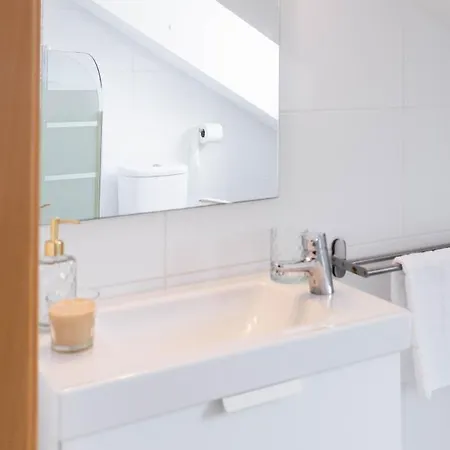 Ferrel Surf House Baleal